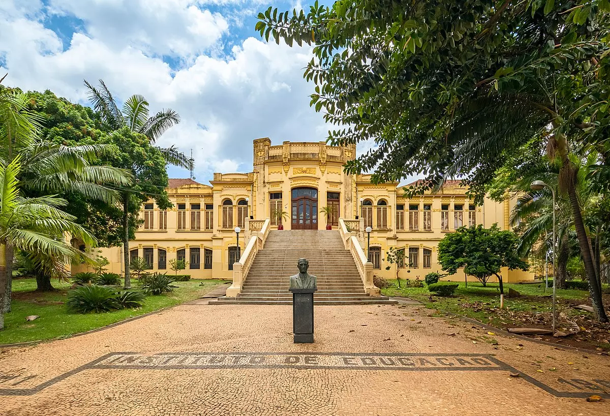 Escolas são-carlense serão reformadas